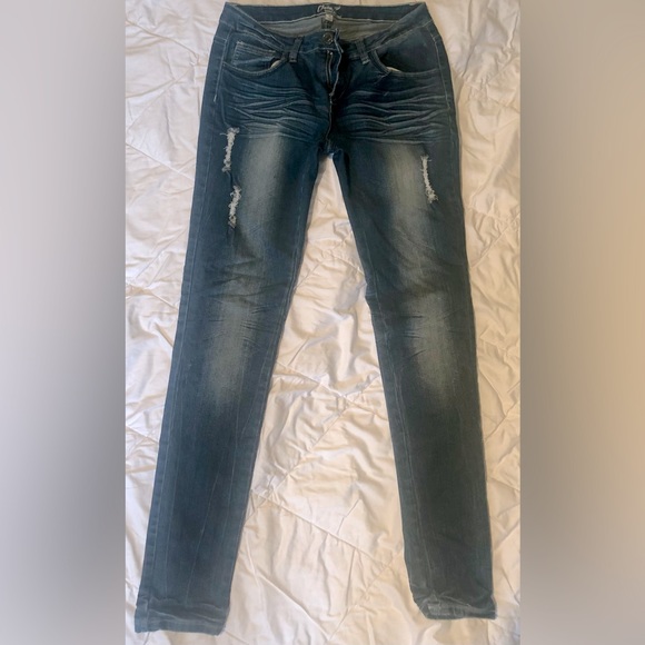 Skinny Jeans - Picture 2 of 7